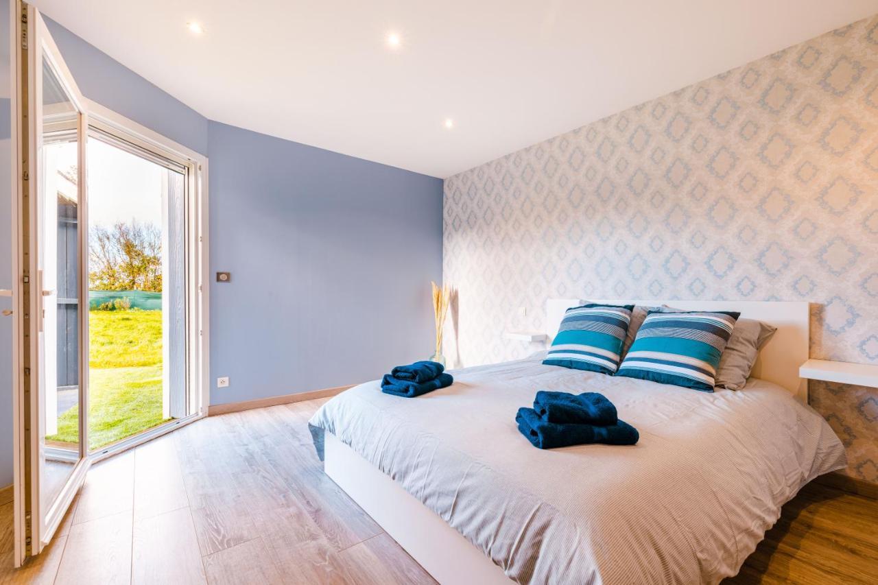 Grande Maison Avec Piscine Et Jacuzzi A La Campagne Desvres ภายนอก รูปภาพ