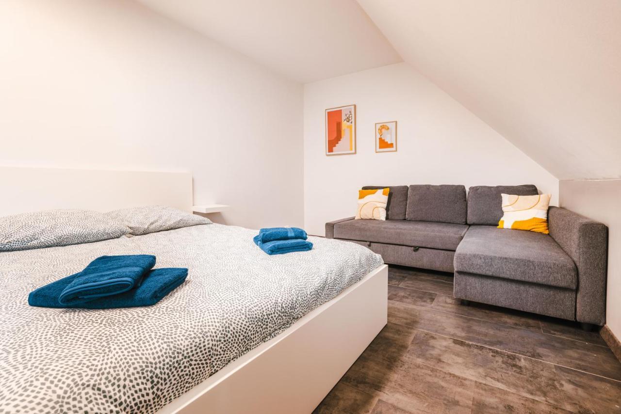 Grande Maison Avec Piscine Et Jacuzzi A La Campagne Desvres ภายนอก รูปภาพ