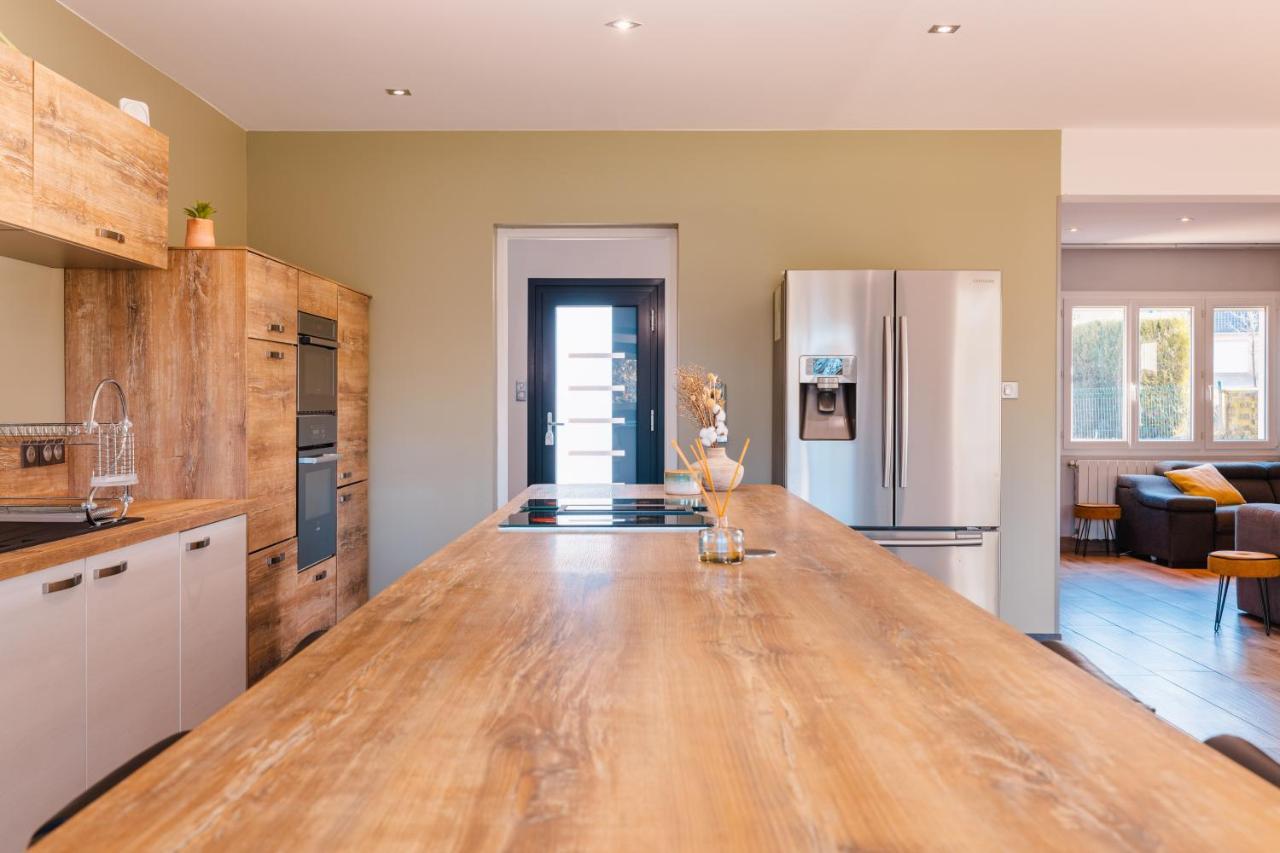 Grande Maison Avec Piscine Et Jacuzzi A La Campagne Desvres ภายนอก รูปภาพ